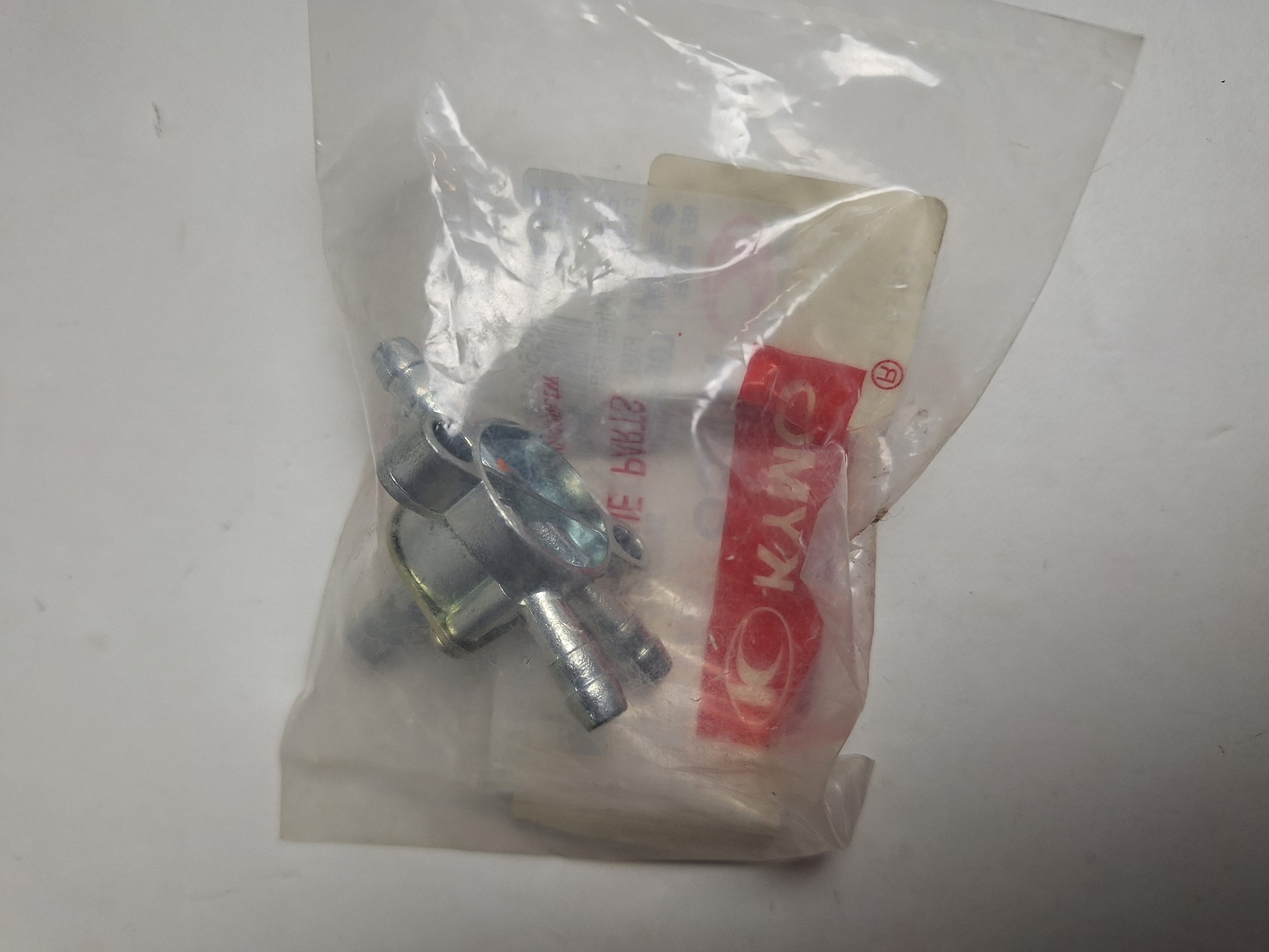 Picture of Kymco  MXU300 R 4T T3B  BENZINHAHN  16950-LDB5-E01